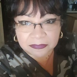 Meet your Posher, Norma